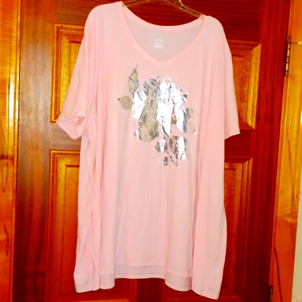 JMS Plus Pink Tee w/ Silver Foil Rose Design Sz. 5X=30/32